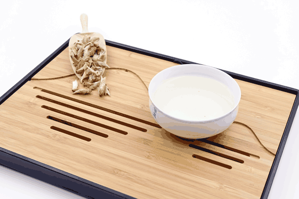 Weißer Tee, Weißer Pu Erh „Ya Bao - Wilde weisse Blüten“, aus Yunnan, China