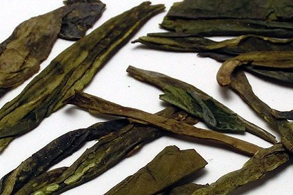 Grüner Tee "Long Jing - Drachenbrunnen", aus Zhejiang, China