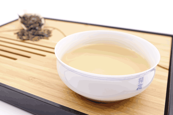 Weißer Tee "Lao Bai Cha"( Scheibe ), 10 Jahre gelagert, aus Fujian, China