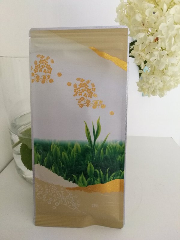 Shincha Gyokuro Saemidori Premium 2020, Grüner Tee aus Kirishima, Japan, 50g verpackt
